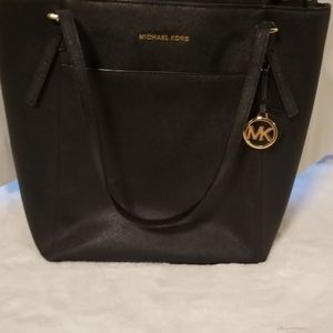Michael Kors Pause/Workbag